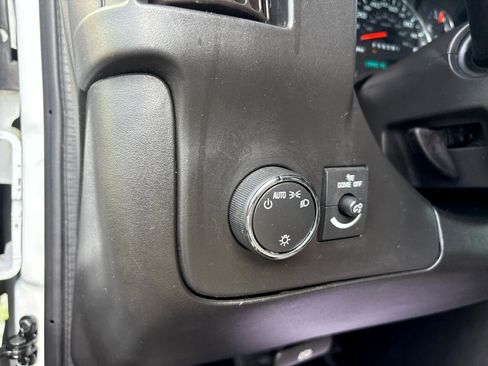 Used 2019 Chevrolet Express 3500 LT w/ LT Preferred Equipment Group image 27