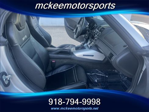 Used 2009 Saturn Sky Red Line image 6