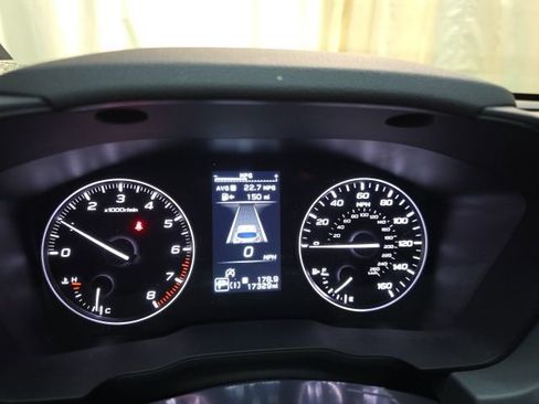 Used 2024 Subaru Crosstrek 2.0i Premium image 19