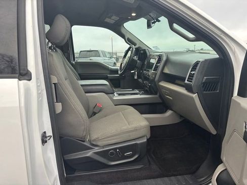 Used 2016 Ford F150 XLT w/ Equipment Group 302A Luxury image 9