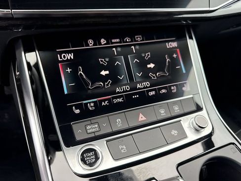 Used 2021 Audi Q7 2.0T Premium Plus AWD/4WD image 19