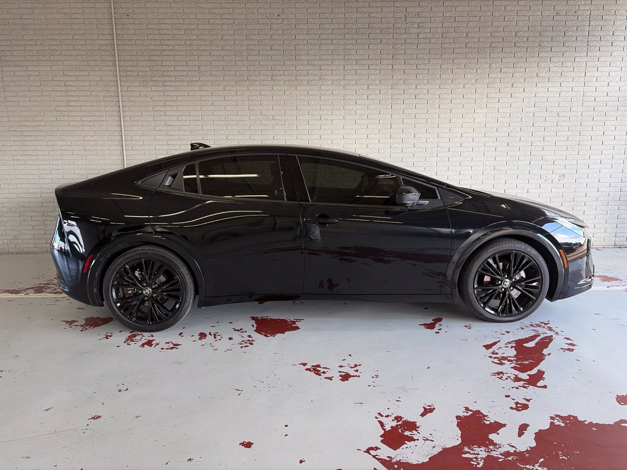 Used 2026 Toyota Prius AWD image 2