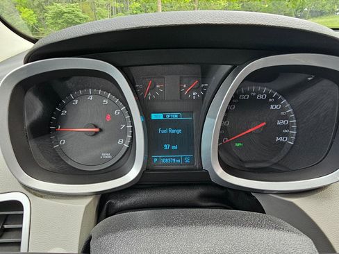 Used 2015 Chevrolet Equinox LT w/ Driver Convenience Package FWD image 33