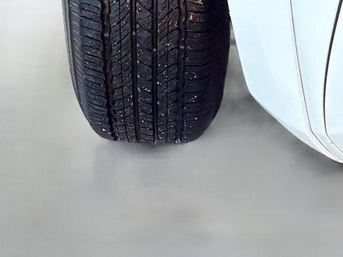 Used 2020 Toyota Tacoma SR5 image 39