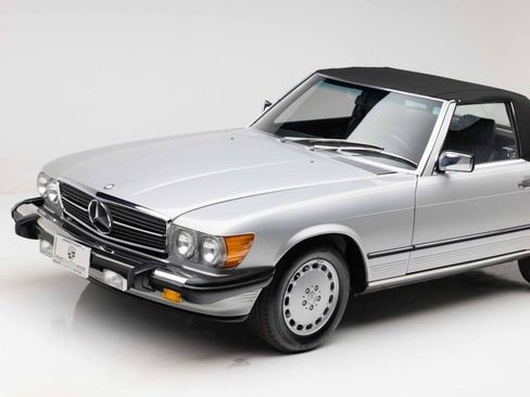 Used 1987 Mercedes-Benz 560 SL image 33