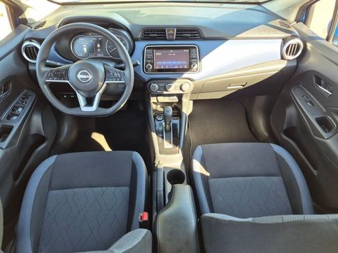 Used 2023 Nissan Versa SV FWD image 18