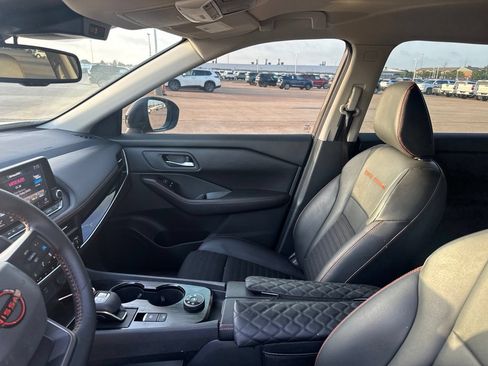 Certified 2025 Nissan Rogue SV w/ Rock Creek Premium Package AWD/4WD image 39
