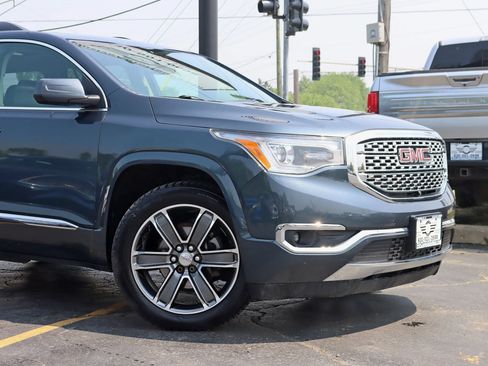 Used 2019 GMC Acadia Denali w/ Technology Package AWD/4WD image 3