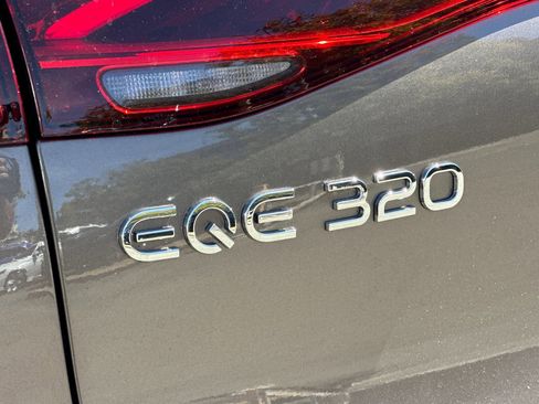 New 2026 Mercedes-Benz EQE 320 4MATIC SUV image 20