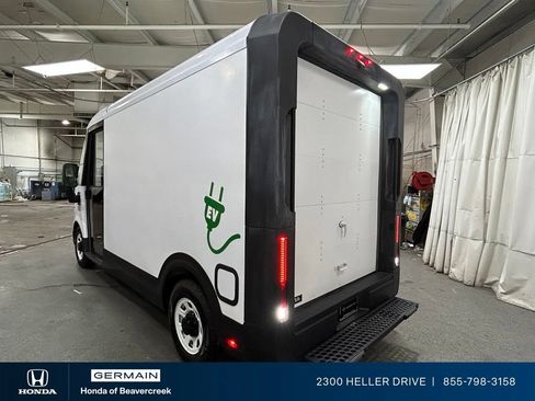 Used 2024 Chevrolet Brightdrop 400 w/ Commercial Equipment Package AWD/4WD image 6