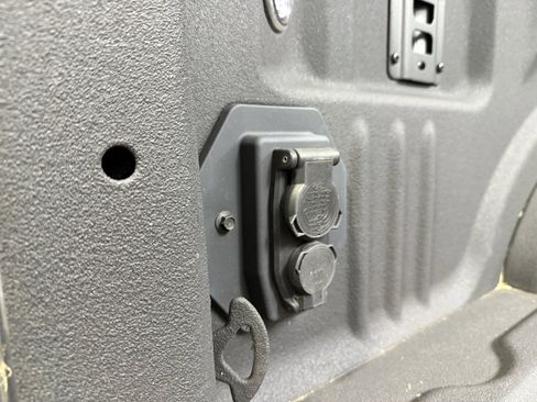 Used 2024 Ford F350 Platinum image 8