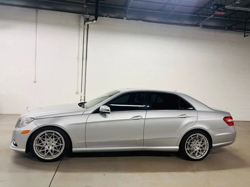 Used 2011 Mercedes-Benz E 350 Sedan image 5