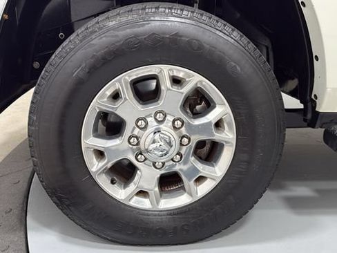 Used 2021 RAM 3500 Laramie w/ Cold Weather Group AWD/4WD image 28