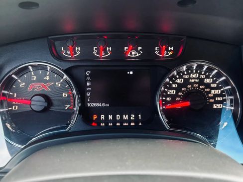 Used 2014 Ford F150 FX4 w/ Equipment Group 402A Luxury AWD/4WD image 17