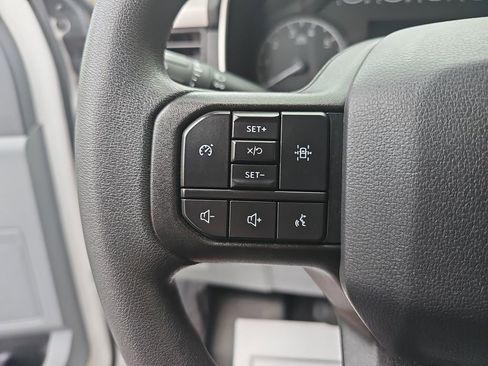 Used 2022 Ford F150 XLT w/ XTR Package image 16