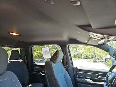 Used 2019 RAM 1500 Big Horn AWD/4WD image 14