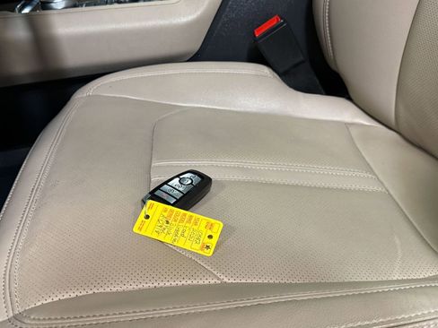 Used 2024 Ford Expedition Max Limited image 20