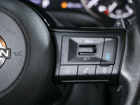 Used 2023 Nissan Rogue SV w/ SV Premium B Package FWD image 14