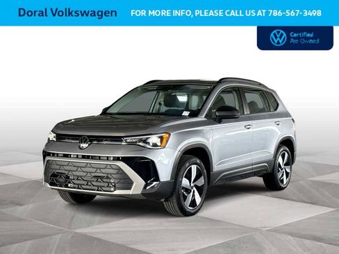 Used 2025 Volkswagen Taos S AWD/4WD image 4