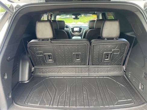 Used 2023 Chevrolet Traverse High Country w/ LPO, Floor Liner Package FWD image 47