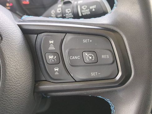 Used 2024 Jeep Wrangler Unlimited Rubicon 4xe AWD/4WD image 26
