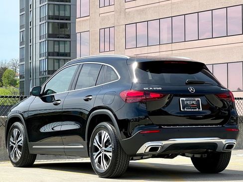 Certified 2026 Mercedes-Benz GLA 250 4MATIC image 5