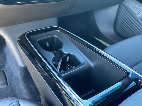 Used 2023 Volkswagen ID.4 Pro S image 28