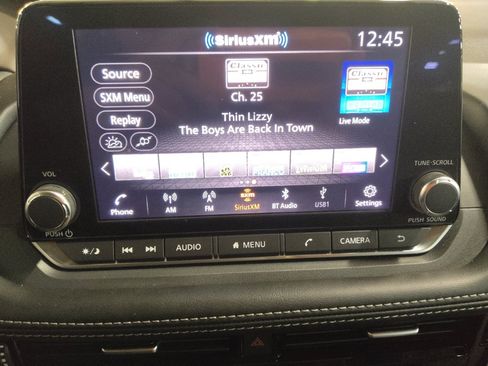 Used 2022 Nissan Rogue SV FWD image 25