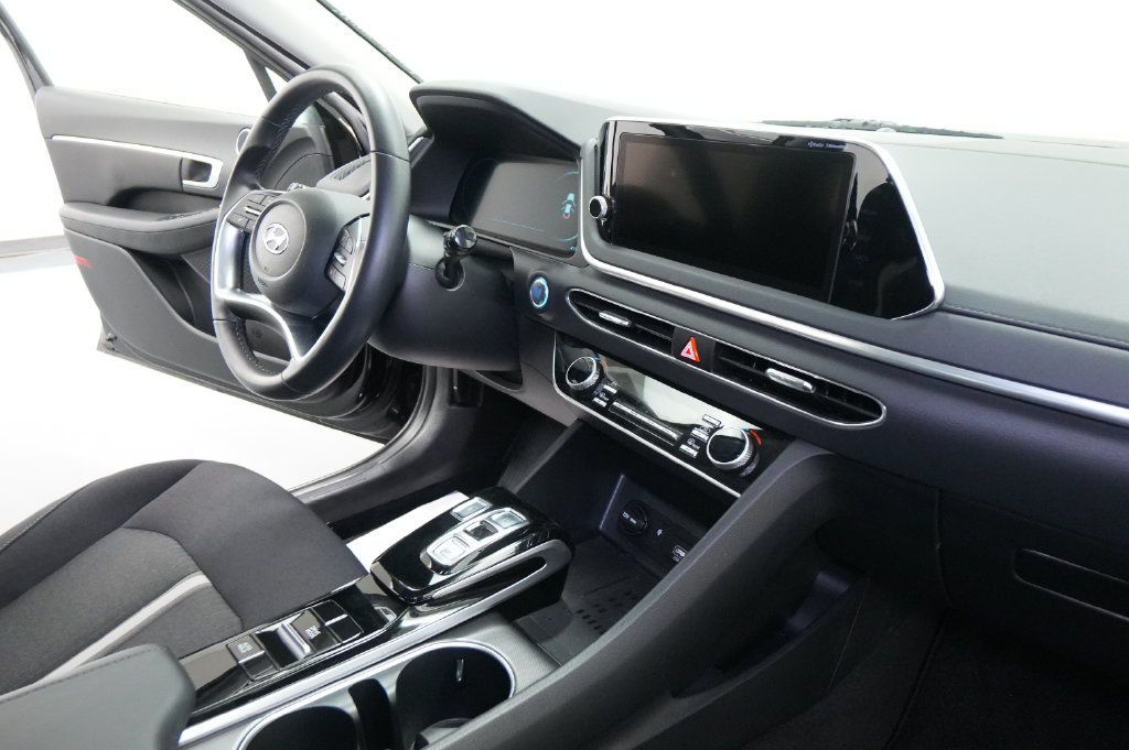 Used 2023 Hyundai Sonata SEL w/ Convenience Package FWD image 27