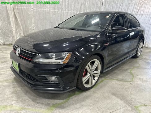 Used 2017 Volkswagen Jetta GLI FWD image 1