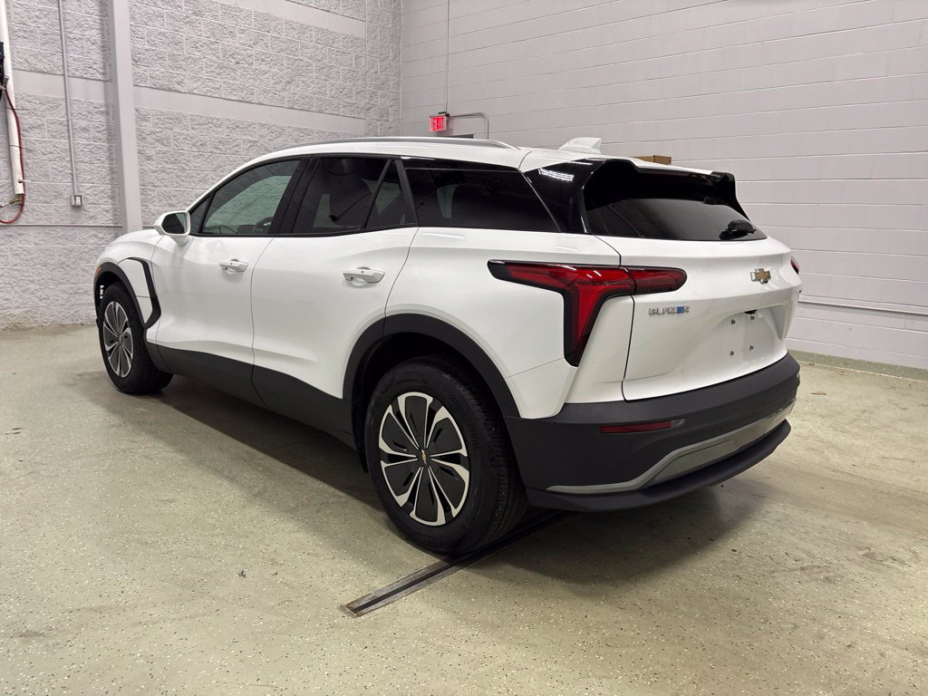 Used 2024 Chevrolet Blazer EV LT AWD/4WD image 6