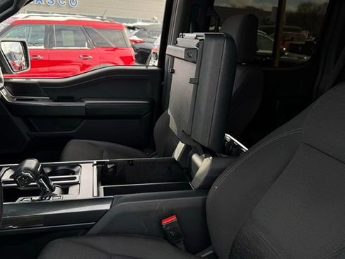 Certified 2022 Ford F150 XLT w/ Equipment Group 302A High image 23