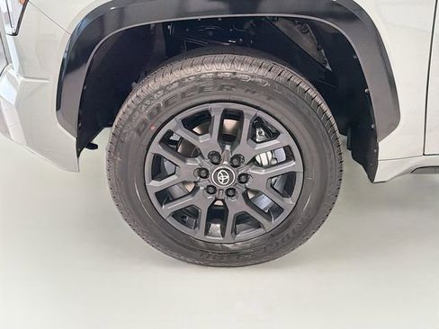 New 2026 Toyota Tundra Platinum AWD/4WD image 25