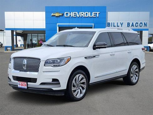 Used 2023 Lincoln Navigator Reserve AWD/4WD image 1