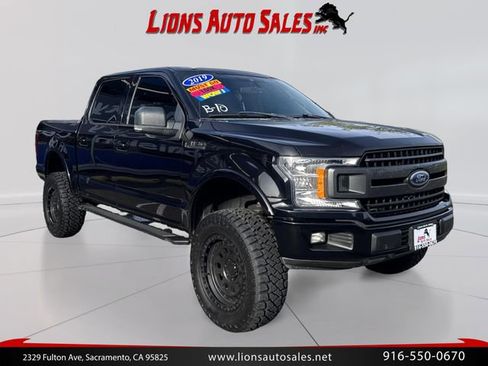 Used 2019 Ford F150 XLT w/ Equipment Group 302A Luxury RWD image 3