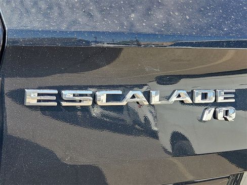 New 2026 Cadillac Escalade IQ Luxury 1 w/ LPO, Floor Liner Package image 6