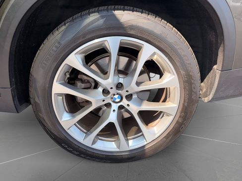 Used 2024 BMW X5 xDrive40i w/ Premium Package AWD/4WD image 5