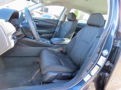 Certified 2023 Honda Accord LX image 11