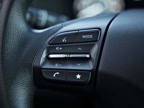Used 2023 Hyundai Kona SE w/ Cargo Package FWD image 33