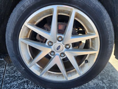 Used 2011 Ford Fusion SEL w/ 302A Rapid Spec Order Code image 26