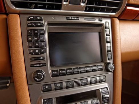 Used 2006 Porsche 911 Carrera S RWD image 13