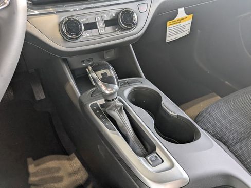 New 2025 Buick Envista Preferred w/ Convenience I Package image 23