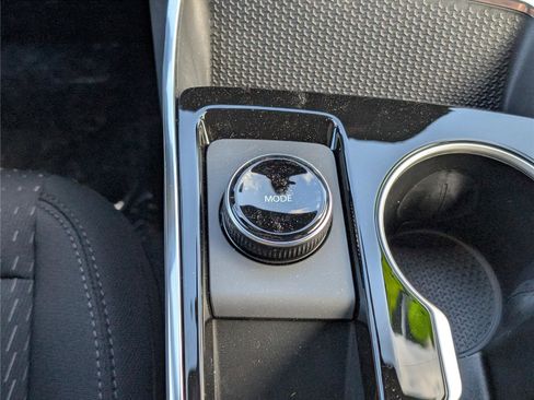 New 2026 Chevrolet Equinox LT image 18