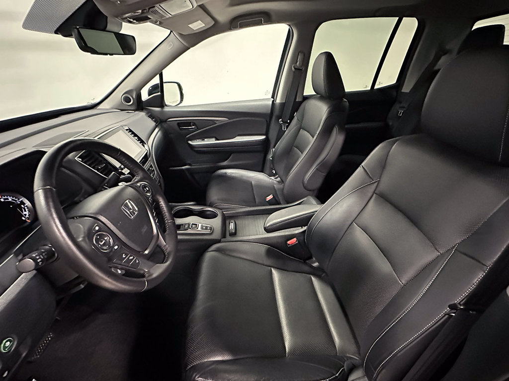 Used 2023 Honda Ridgeline RTL-E image 3