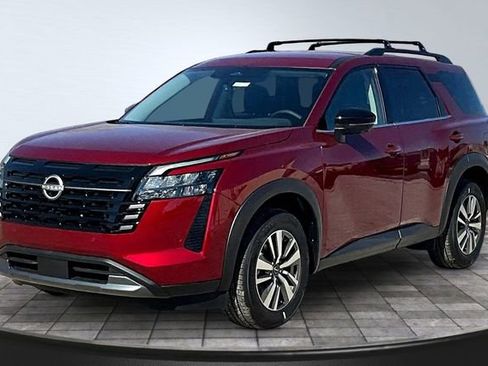 New 2026 Nissan Pathfinder SL image 1