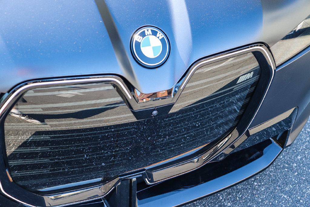 Used 2026 BMW iX M70 AWD/4WD image 11