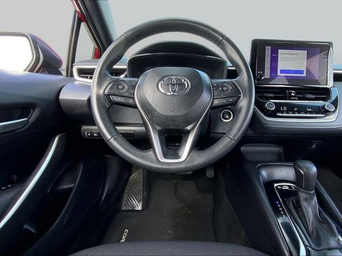 Used 2024 Toyota Corolla SE FWD image 6