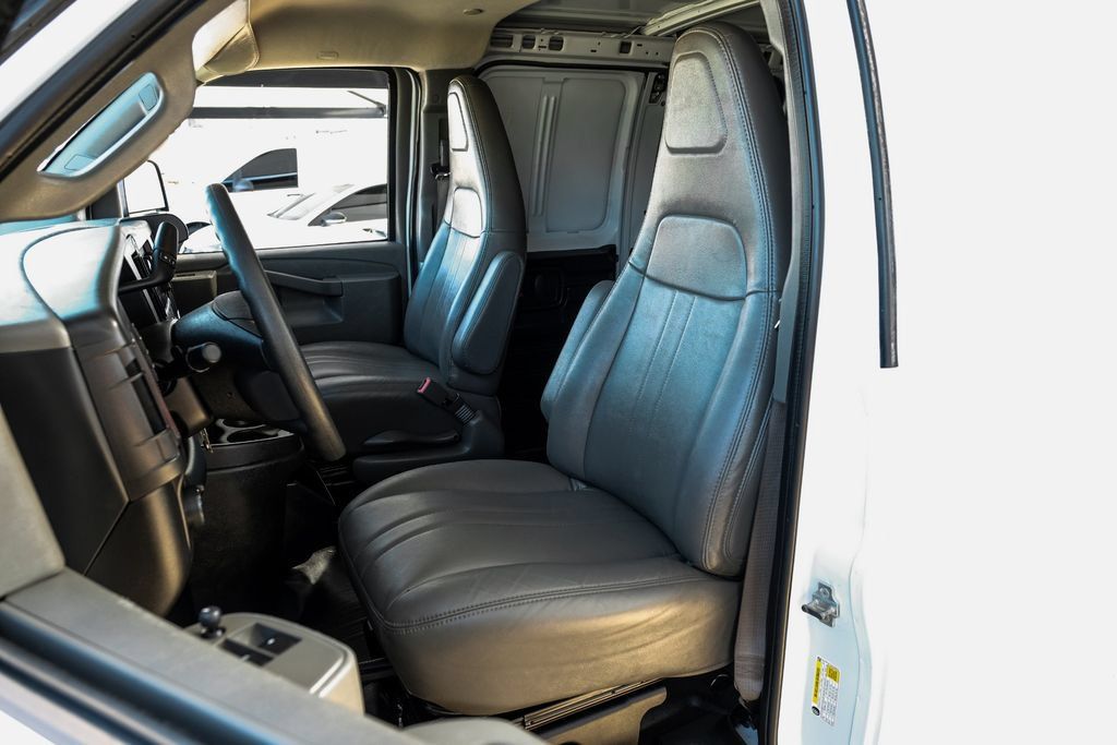 Used 2024 Chevrolet Express 2500 w/ Driver Convenience Package RWD image 30