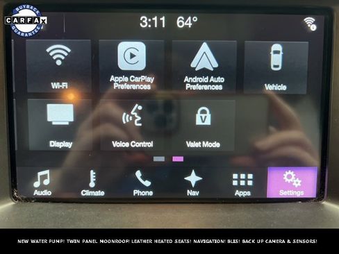 Used 2017 Ford Explorer XLT w/ Equipment Group 202A image 25