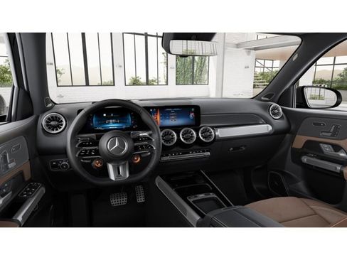 New 2026 Mercedes-Benz GLB 35 AMG 4MATIC image 3
